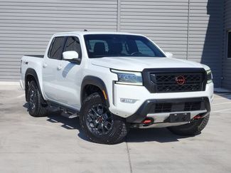 Used 2023 Nissan Frontier PRO-4X w/ Pro-4X Premium Package AWD/4WD video 2