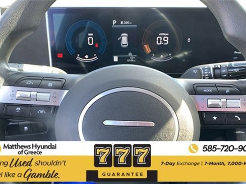 Certified 2025 Hyundai Tucson SE image 15