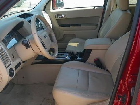 Used 2011 Ford Escape Limited AWD/4WD image 5