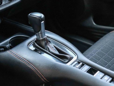 Certified 2024 Honda HR-V Sport image 23