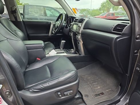 Used 2013 Toyota 4Runner Limited image 7