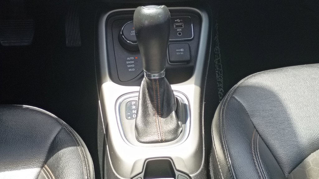 Used 2021 Jeep Compass Latitude AWD/4WD image 23