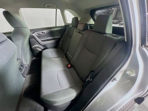 Used 2020 Toyota RAV4 LE image 26