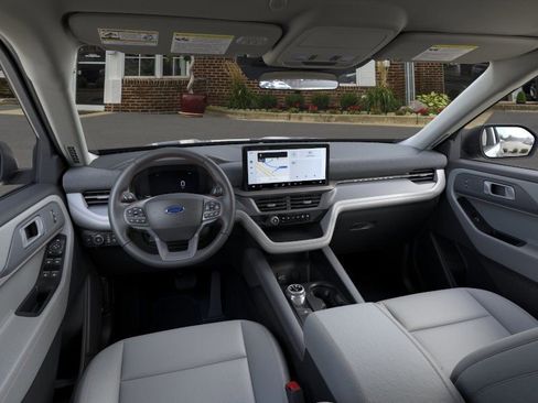 New 2026 Ford Explorer Active AWD/4WD image 9