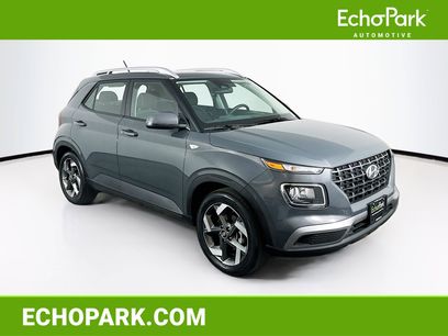 Used 2025 Hyundai Venue SEL