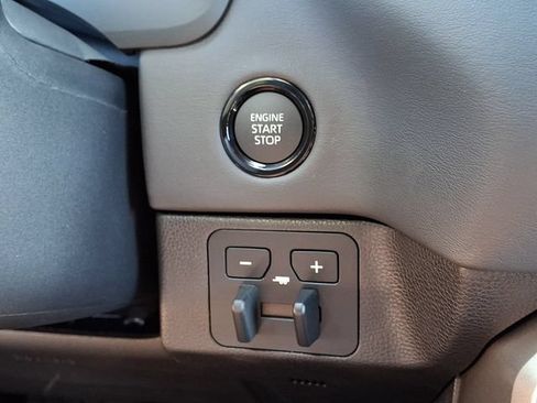 New 2026 Toyota Tundra Platinum AWD/4WD image 10