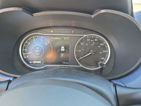 New 2025 Nissan Versa SV w/ Trunk Package image 16