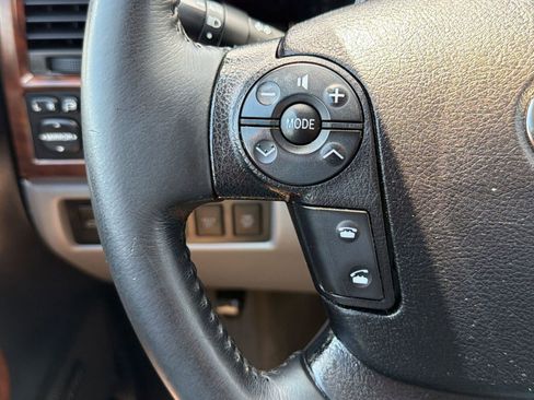 Used 2008 Toyota Sequoia Limited image 17