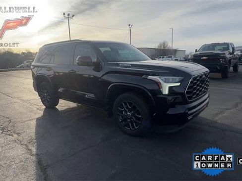 Used 2024 Toyota Sequoia image 2