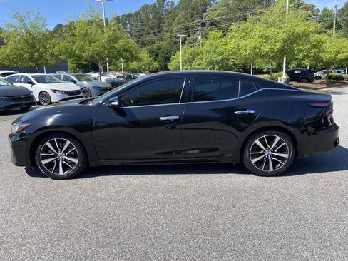 Used 2021 Nissan Maxima 3.5 SV w/ Floor Mat Group FWD image 2
