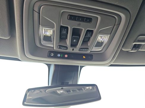 Used 2021 GMC Sierra 1500 Denali w/ Driver Alert Package II AWD/4WD image 31