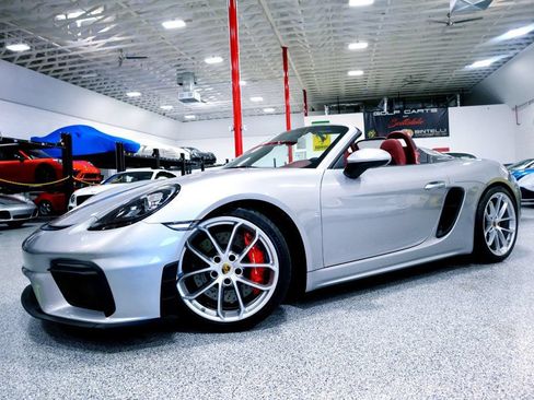 Used 2023 Porsche 718 Boxster Spyder RWD image 7