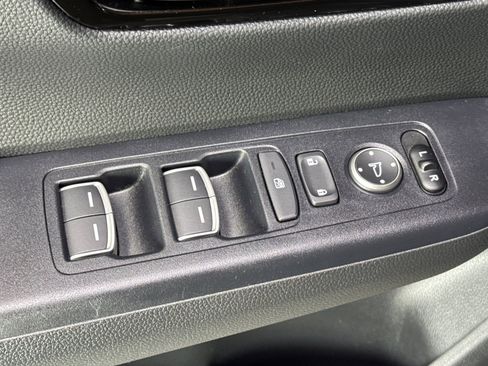 Used 2025 Honda CR-V Sport Touring image 13