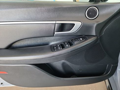 Used 2024 Hyundai Sonata SEL FWD image 11