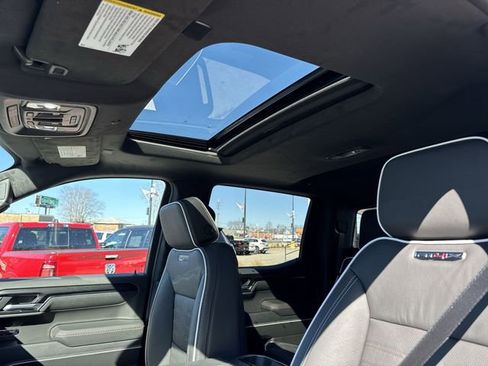 New 2026 GMC Sierra 1500 AT4X image 21