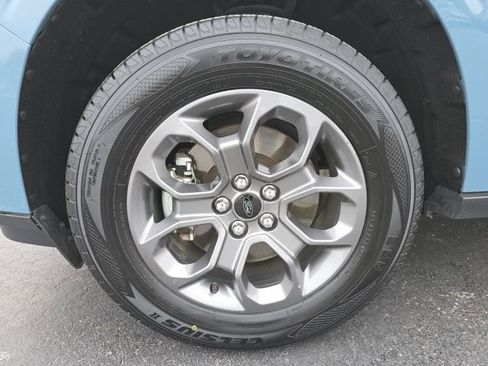 Used 2022 Ford Maverick XLT w/ Equipment Group 300A Standard AWD/4WD image 9