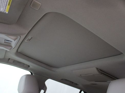 Used 2019 Cadillac Escalade Luxury image 10