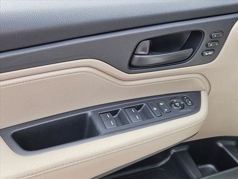 Used 2019 Honda Odyssey EX-L image 12