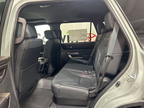 Used 2026 Toyota Sequoia 4WD image 22