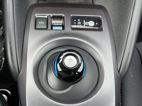 Used 2023 Nissan Leaf S FWD image 20