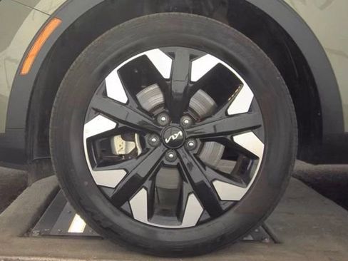 Certified 2023 Kia Sportage X-Line w/ X-Line Premium Package AWD/4WD image 7