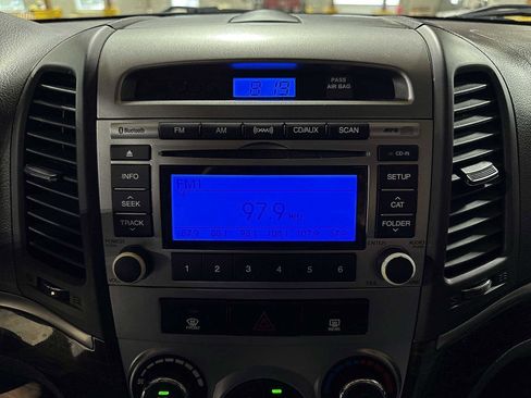 Used 2012 Hyundai Santa Fe SE image 20