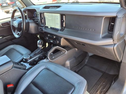 Used 2024 Ford Bronco Big Bend AWD/4WD image 11