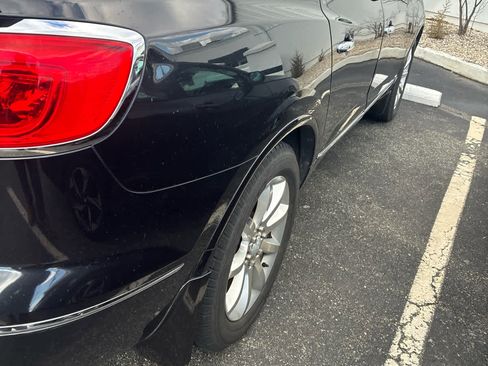 Used 2014 Buick Enclave Premium image 3