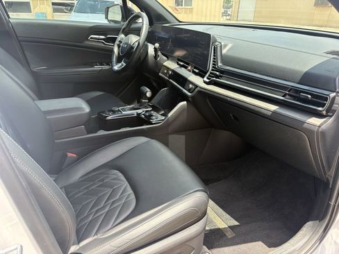 Used 2024 Kia Sportage X-Pro Prestige AWD/4WD image 30