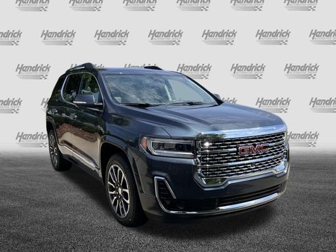 Used 2020 GMC Acadia Denali w/ Technology Package FWD image 2