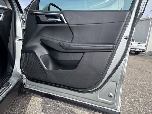 Used 2024 Mitsubishi Outlander SE image 33