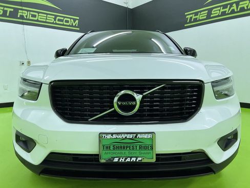 Used 2019 Volvo XC40 T5 R-Design AWD/4WD image 3