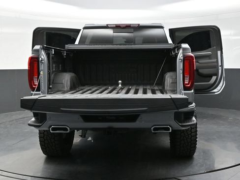 Used 2025 GMC Sierra 1500 AT4 w/ AT4 Premium Package AWD/4WD image 39