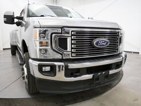 Used 2021 Ford F350 Lariat w/ Lariat Value Package image 42