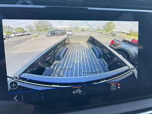 Certified 2025 GMC Sierra 2500 AT4 image 39