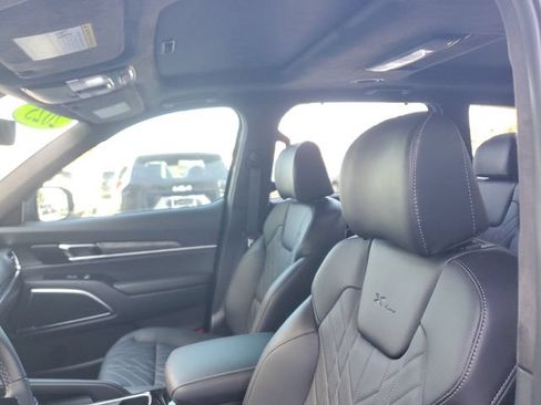 Certified 2025 Kia Telluride SX Prestige X-Line AWD/4WD image 17