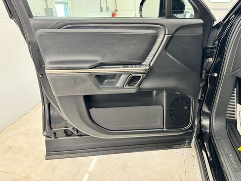 Used 2023 Rivian R1S Adventure AWD/4WD image 12
