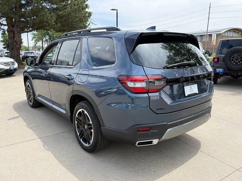 Certified 2026 Honda Pilot Touring image 8