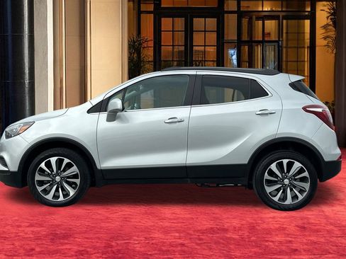 Used 2022 Buick Encore Preferred w/ Safety Package image 3