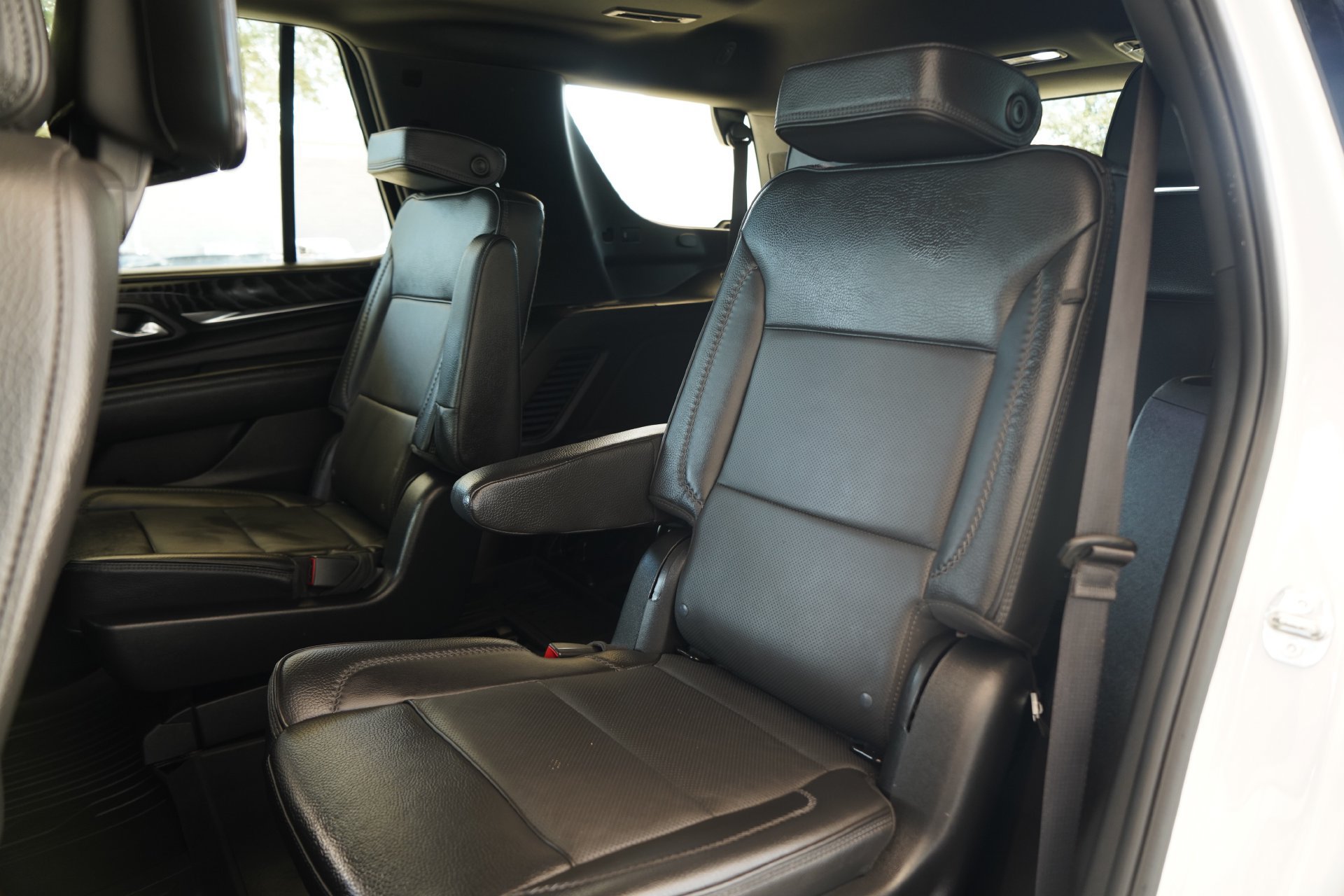 Used 2023 GMC Yukon Denali w/ Max Trailering Package AWD/4WD image 30