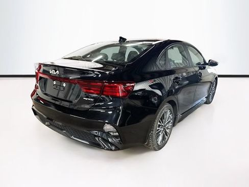 Used 2023 Kia Forte GT-Line w/ GT-Line Premium Package FWD image 7