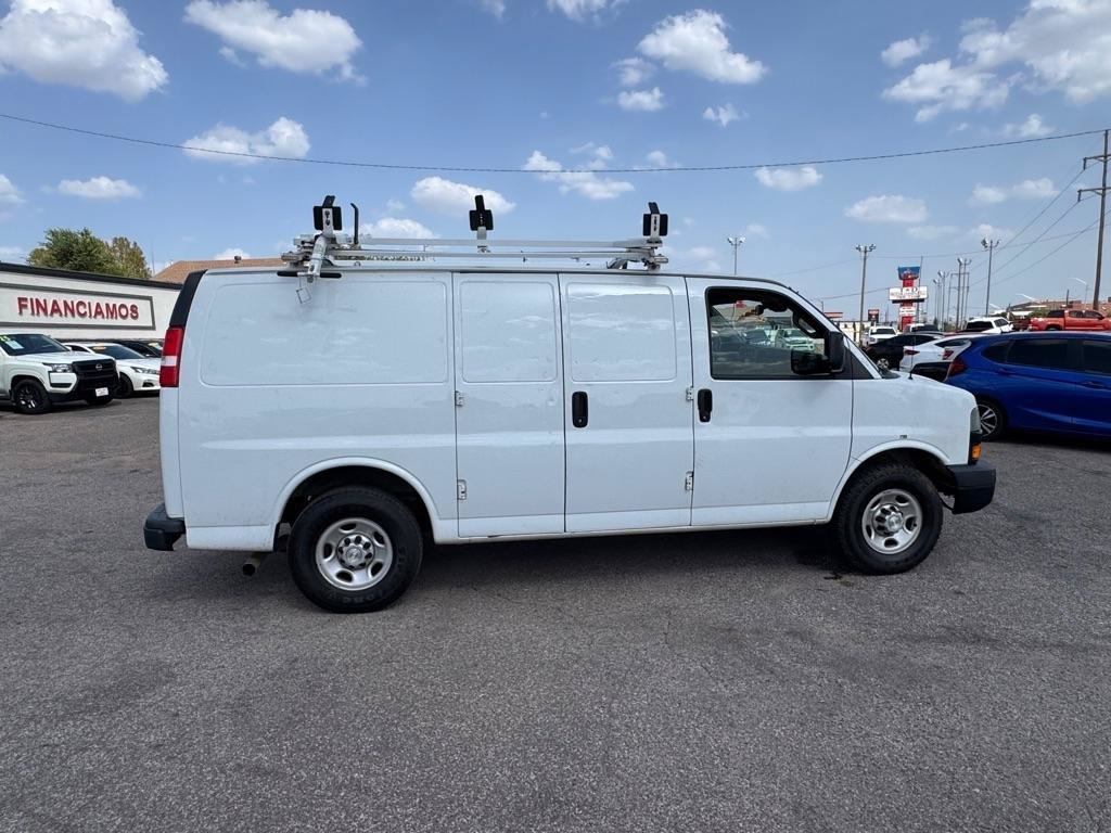 Used 2020 Chevrolet Express 2500 w/ Driver Convenience Package RWD image 4