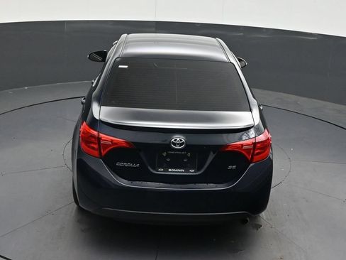 Used 2019 Toyota Corolla SE FWD image 18