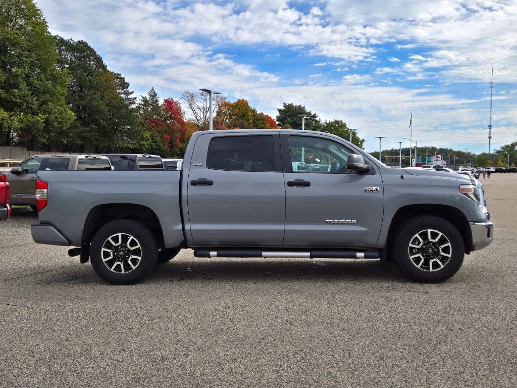 Used 2018 Toyota Tundra SR5 w/ TRD Off Road Package AWD/4WD image 7