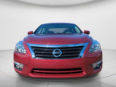 Used 2015 Nissan Altima 2.5 SL w/ Technology Package