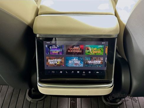 Used 2021 Tesla Model S Plaid image 33