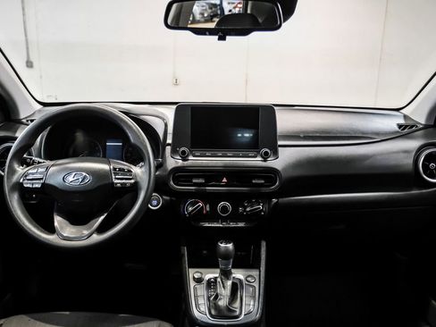 Used 2022 Hyundai Kona SEL image 16