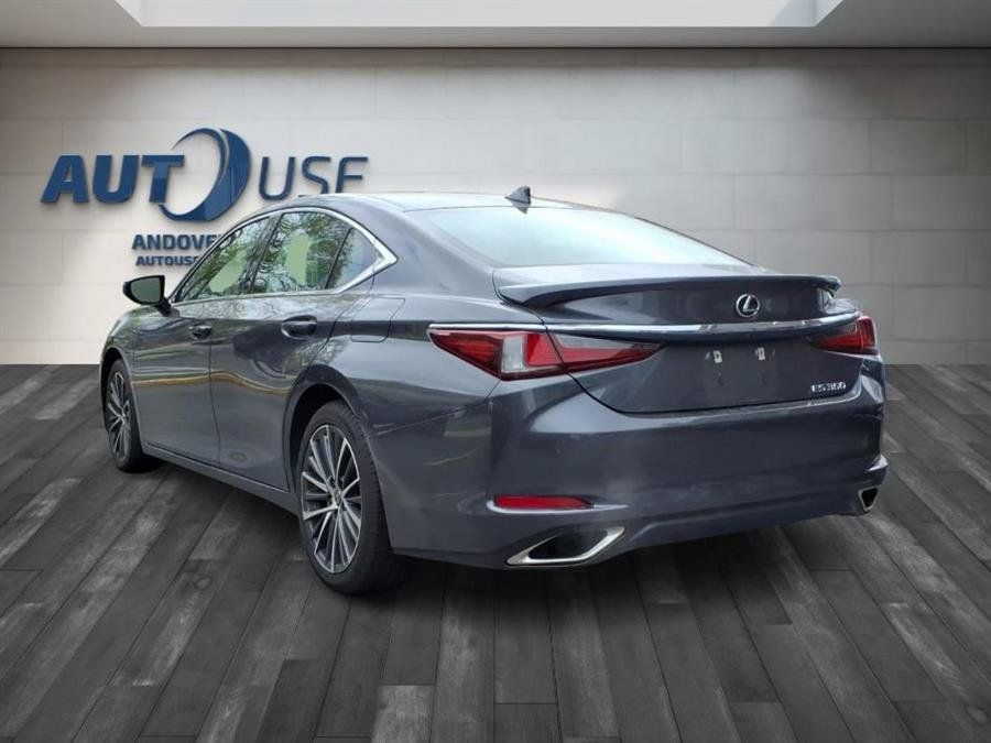 Used 2022 Lexus ES 350 w/ Premium Package FWD image 4