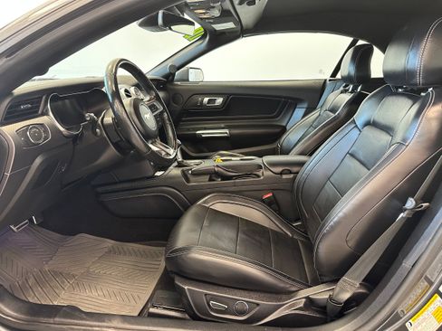 Used 2019 Ford Mustang Premium w/ Equipment Group 201A RWD image 14