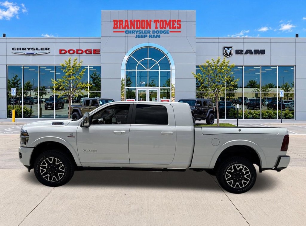 Used 2025 RAM 2500 Limited AWD/4WD image 6